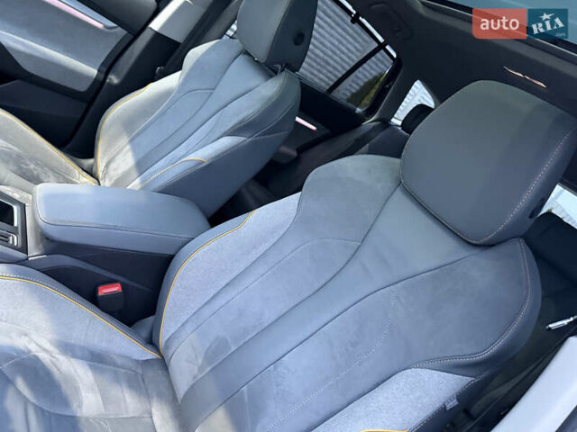 Черный Шкода Enyaq iV, объемом двигателя 0 л и пробегом 163 тыс. км за 24600 $, фото 14 на Automoto.ua