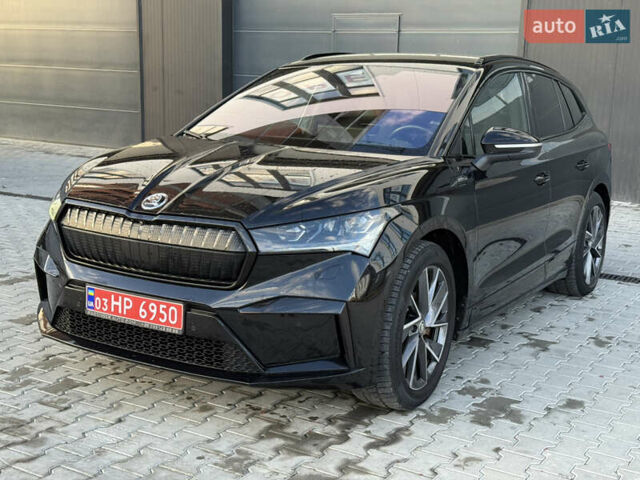 Черный Шкода Enyaq iV, объемом двигателя 0 л и пробегом 172 тыс. км за 24900 $, фото 1 на Automoto.ua