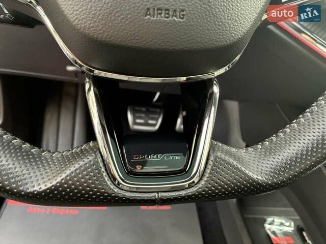 Черный Шкода Enyaq iV, объемом двигателя 0 л и пробегом 144 тыс. км за 26999 $, фото 118 на Automoto.ua