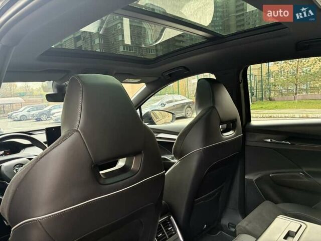 Черный Шкода Enyaq iV, объемом двигателя 0 л и пробегом 144 тыс. км за 26999 $, фото 87 на Automoto.ua