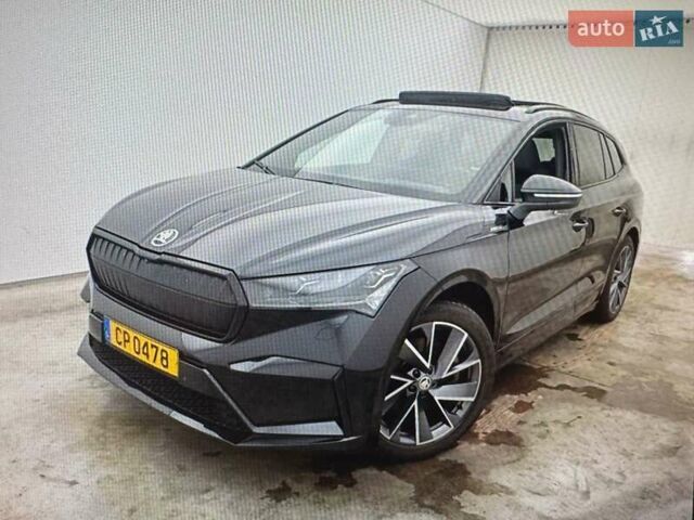 Черный Шкода Enyaq iV, объемом двигателя 0 л и пробегом 144 тыс. км за 26999 $, фото 196 на Automoto.ua