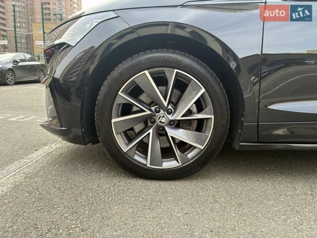 Черный Шкода Enyaq iV, объемом двигателя 0 л и пробегом 144 тыс. км за 26999 $, фото 51 на Automoto.ua