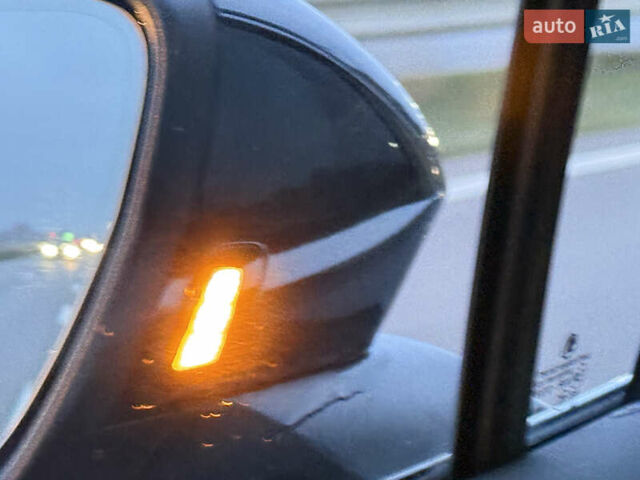 Черный Шкода Enyaq iV, объемом двигателя 0 л и пробегом 163 тыс. км за 24600 $, фото 38 на Automoto.ua