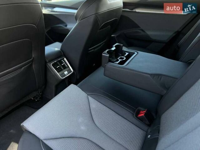 Чорний Шкода Enyaq iV, об'ємом двигуна 0 л та пробігом 6 тис. км за 25990 $, фото 16 на Automoto.ua