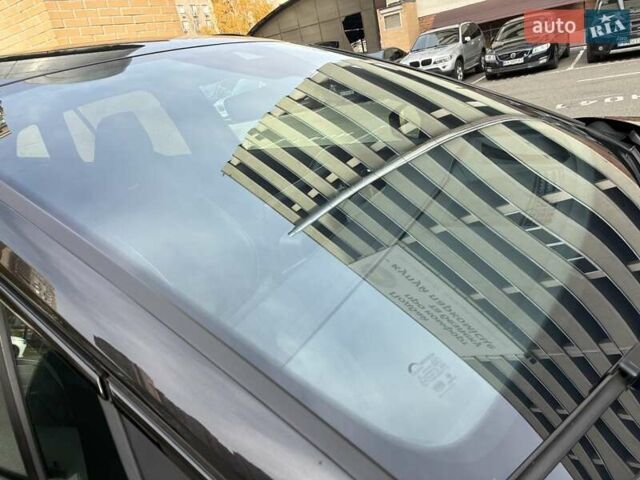 Черный Шкода Enyaq iV, объемом двигателя 0 л и пробегом 144 тыс. км за 26999 $, фото 46 на Automoto.ua