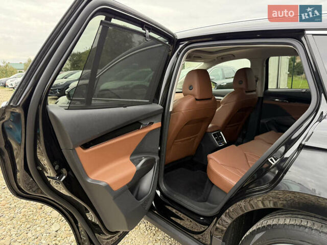 Черный Шкода Enyaq iV, объемом двигателя 0 л и пробегом 111 тыс. км за 27400 $, фото 94 на Automoto.ua