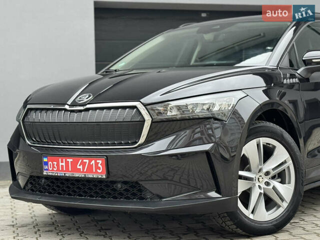 Черный Шкода Enyaq iV, объемом двигателя 0 л и пробегом 160 тыс. км за 18700 $, фото 13 на Automoto.ua