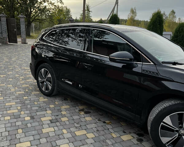 Чорний Шкода Enyaq iV, об'ємом двигуна 0 л та пробігом 70 тис. км за 27900 $, фото 3 на Automoto.ua