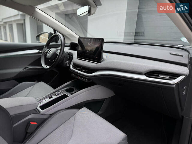 Черный Шкода Enyaq iV, объемом двигателя 0 л и пробегом 160 тыс. км за 18700 $, фото 4 на Automoto.ua
