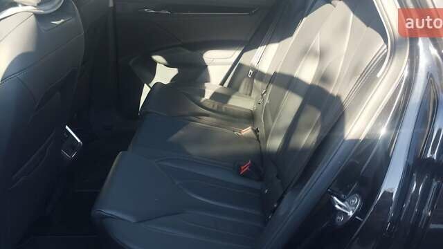 Черный Шкода Enyaq iV, объемом двигателя 0 л и пробегом 198 тыс. км за 19999 $, фото 3 на Automoto.ua