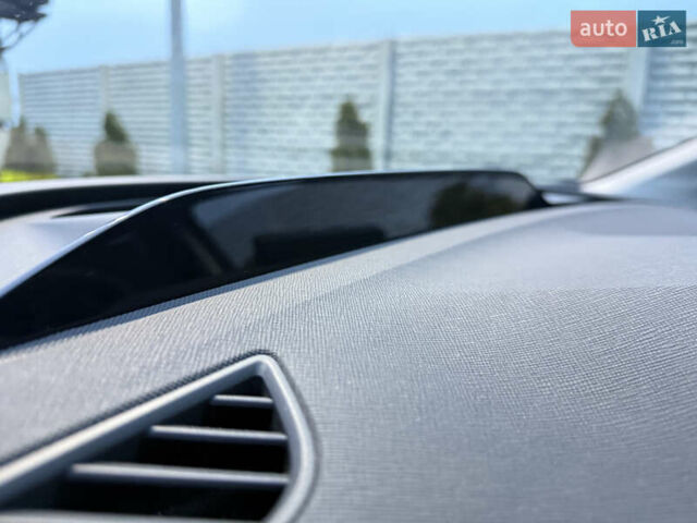 Черный Шкода Enyaq iV, объемом двигателя 0 л и пробегом 163 тыс. км за 24600 $, фото 35 на Automoto.ua