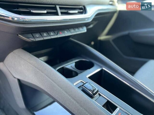 Чорний Шкода Enyaq iV, об'ємом двигуна 0 л та пробігом 6 тис. км за 25990 $, фото 18 на Automoto.ua