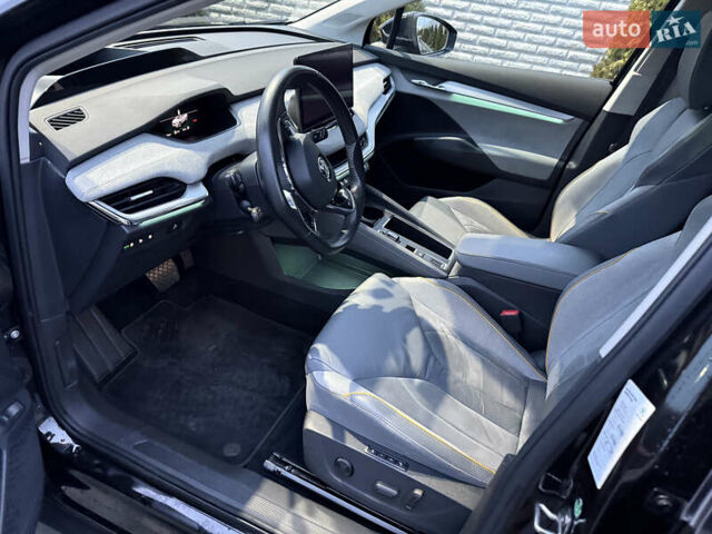 Черный Шкода Enyaq iV, объемом двигателя 0 л и пробегом 163 тыс. км за 24600 $, фото 13 на Automoto.ua