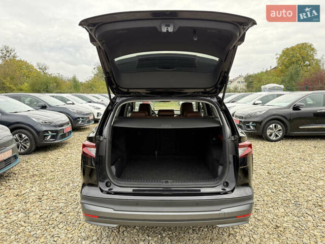 Черный Шкода Enyaq iV, объемом двигателя 0 л и пробегом 111 тыс. км за 27400 $, фото 103 на Automoto.ua