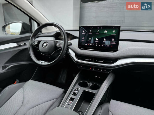 Черный Шкода Enyaq iV, объемом двигателя 0 л и пробегом 160 тыс. км за 18700 $, фото 48 на Automoto.ua