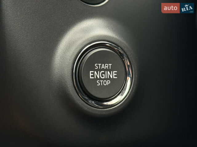 Черный Шкода Enyaq iV, объемом двигателя 0 л и пробегом 111 тыс. км за 28400 $, фото 55 на Automoto.ua