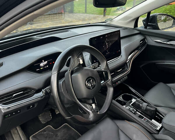 Чорний Шкода Enyaq iV, об'ємом двигуна 0 л та пробігом 70 тис. км за 27900 $, фото 9 на Automoto.ua