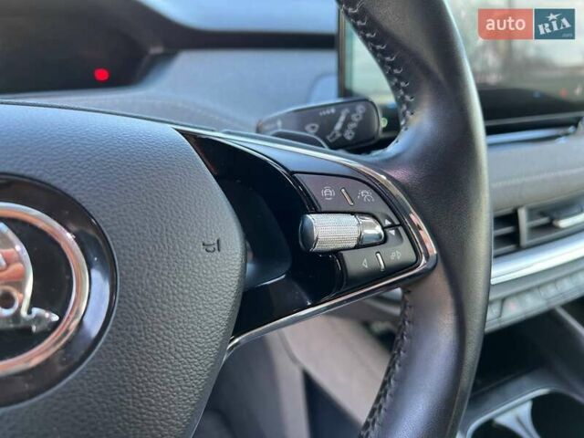 Чорний Шкода Enyaq iV, об'ємом двигуна 0 л та пробігом 6 тис. км за 25990 $, фото 17 на Automoto.ua