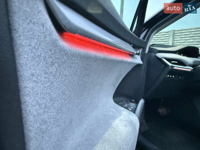 Черный Шкода Enyaq iV, объемом двигателя 0 л и пробегом 163 тыс. км за 24600 $, фото 30 на Automoto.ua