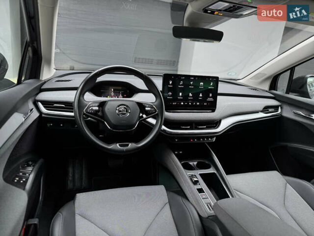 Черный Шкода Enyaq iV, объемом двигателя 0 л и пробегом 160 тыс. км за 18700 $, фото 46 на Automoto.ua