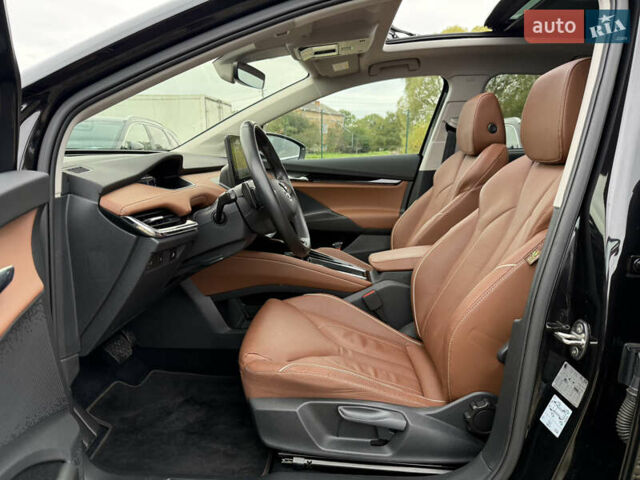 Черный Шкода Enyaq iV, объемом двигателя 0 л и пробегом 111 тыс. км за 28400 $, фото 38 на Automoto.ua