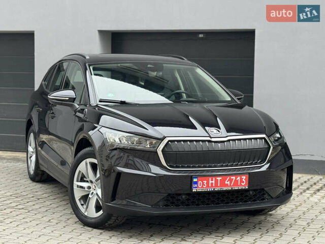 Черный Шкода Enyaq iV, объемом двигателя 0 л и пробегом 160 тыс. км за 18700 $, фото 5 на Automoto.ua