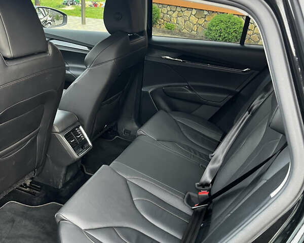 Чорний Шкода Enyaq iV, об'ємом двигуна 0 л та пробігом 70 тис. км за 27900 $, фото 11 на Automoto.ua
