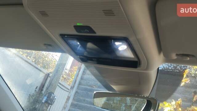 Черный Шкода Enyaq iV, объемом двигателя 0 л и пробегом 198 тыс. км за 19999 $, фото 12 на Automoto.ua