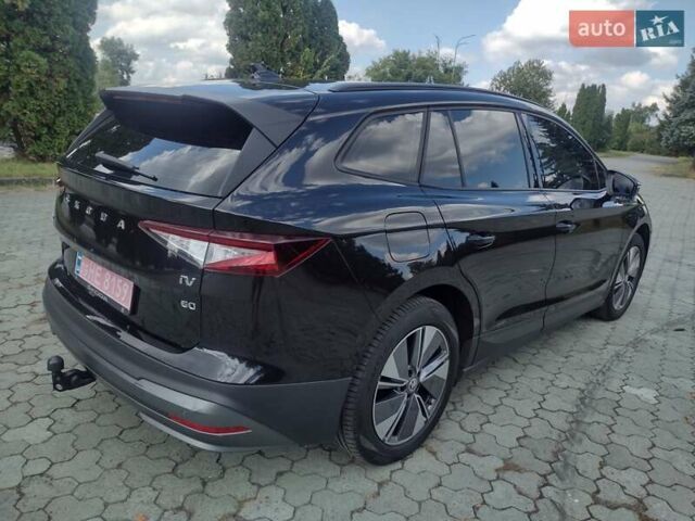 Чорний Шкода Enyaq iV, об'ємом двигуна 0 л та пробігом 52 тис. км за 23500 $, фото 4 на Automoto.ua