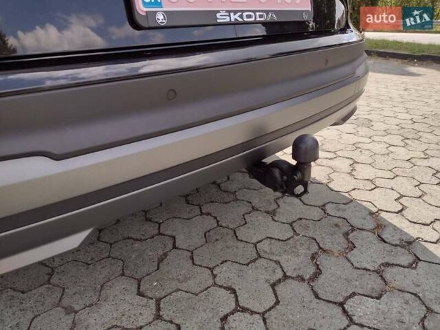 Чорний Шкода Enyaq iV, об'ємом двигуна 0 л та пробігом 52 тис. км за 23500 $, фото 24 на Automoto.ua