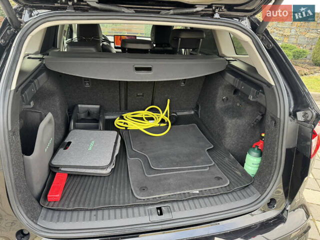 Черный Шкода Enyaq iV, объемом двигателя 0 л и пробегом 10 тыс. км за 33900 $, фото 11 на Automoto.ua