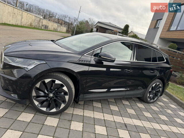 Черный Шкода Enyaq iV, объемом двигателя 0 л и пробегом 10 тыс. км за 33900 $, фото 19 на Automoto.ua