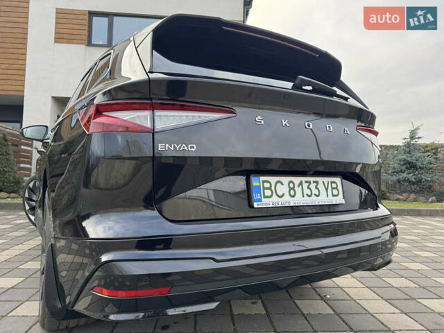 Черный Шкода Enyaq iV, объемом двигателя 0 л и пробегом 10 тыс. км за 33900 $, фото 43 на Automoto.ua
