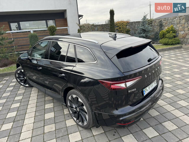 Черный Шкода Enyaq iV, объемом двигателя 0 л и пробегом 10 тыс. км за 33900 $, фото 3 на Automoto.ua