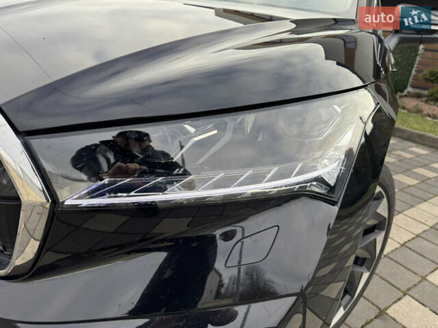 Черный Шкода Enyaq iV, объемом двигателя 0 л и пробегом 10 тыс. км за 33900 $, фото 16 на Automoto.ua