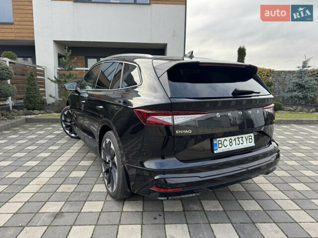 Черный Шкода Enyaq iV, объемом двигателя 0 л и пробегом 10 тыс. км за 33900 $, фото 5 на Automoto.ua
