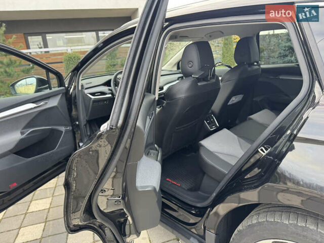 Черный Шкода Enyaq iV, объемом двигателя 0 л и пробегом 10 тыс. км за 33900 $, фото 8 на Automoto.ua