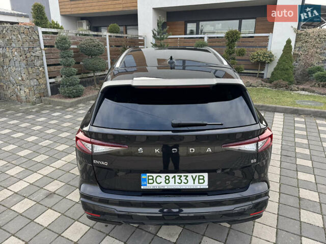 Черный Шкода Enyaq iV, объемом двигателя 0 л и пробегом 10 тыс. км за 33900 $, фото 44 на Automoto.ua
