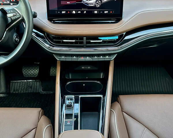 Красный Шкода Enyaq iV, объемом двигателя 0 л и пробегом 35 тыс. км за 23995 $, фото 78 на Automoto.ua