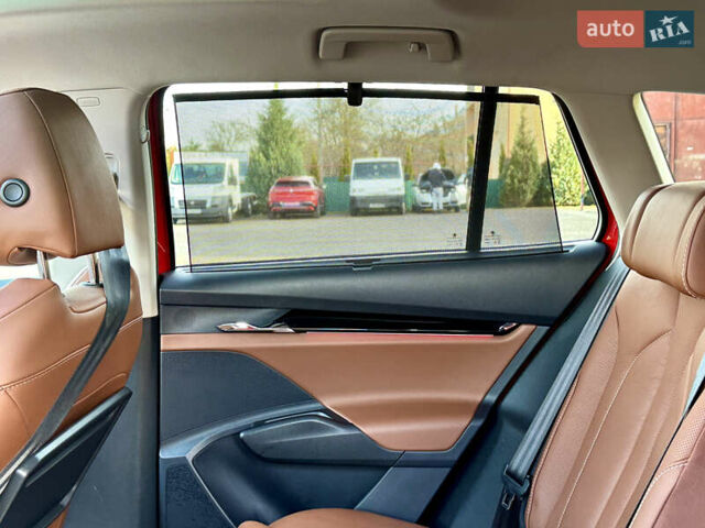 Красный Шкода Enyaq iV, объемом двигателя 0 л и пробегом 35 тыс. км за 23995 $, фото 69 на Automoto.ua