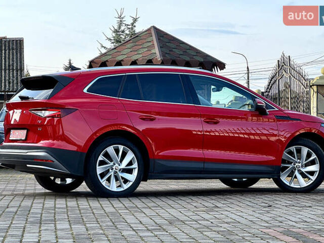 Красный Шкода Enyaq iV, объемом двигателя 0 л и пробегом 35 тыс. км за 23995 $, фото 35 на Automoto.ua