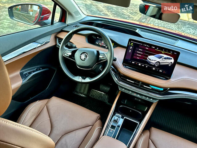 Красный Шкода Enyaq iV, объемом двигателя 0 л и пробегом 35 тыс. км за 23995 $, фото 77 на Automoto.ua