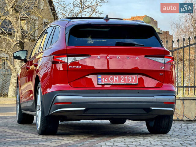 Красный Шкода Enyaq iV, объемом двигателя 0 л и пробегом 35 тыс. км за 23995 $, фото 25 на Automoto.ua