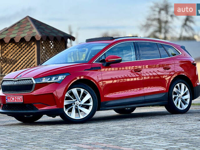 Красный Шкода Enyaq iV, объемом двигателя 0 л и пробегом 35 тыс. км за 23995 $, фото 154 на Automoto.ua