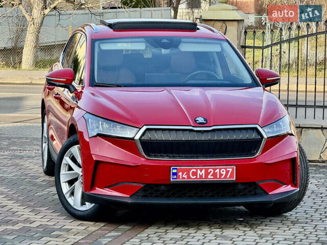 Красный Шкода Enyaq iV, объемом двигателя 0 л и пробегом 35 тыс. км за 23995 $, фото 15 на Automoto.ua