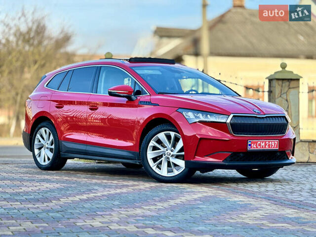 Красный Шкода Enyaq iV, объемом двигателя 0 л и пробегом 35 тыс. км за 23995 $, фото 157 на Automoto.ua