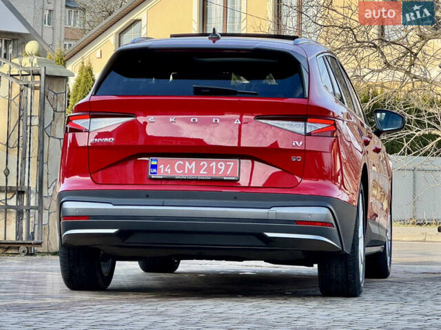 Красный Шкода Enyaq iV, объемом двигателя 0 л и пробегом 35 тыс. км за 23995 $, фото 24 на Automoto.ua