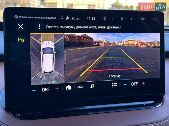 Красный Шкода Enyaq iV, объемом двигателя 0 л и пробегом 35 тыс. км за 23995 $, фото 139 на Automoto.ua