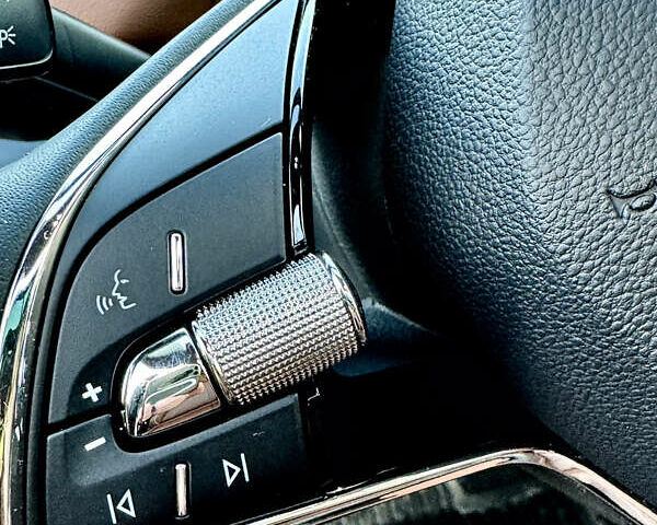 Красный Шкода Enyaq iV, объемом двигателя 0 л и пробегом 35 тыс. км за 23995 $, фото 55 на Automoto.ua