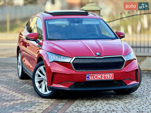 Красный Шкода Enyaq iV, объемом двигателя 0 л и пробегом 35 тыс. км за 23995 $, фото 17 на Automoto.ua